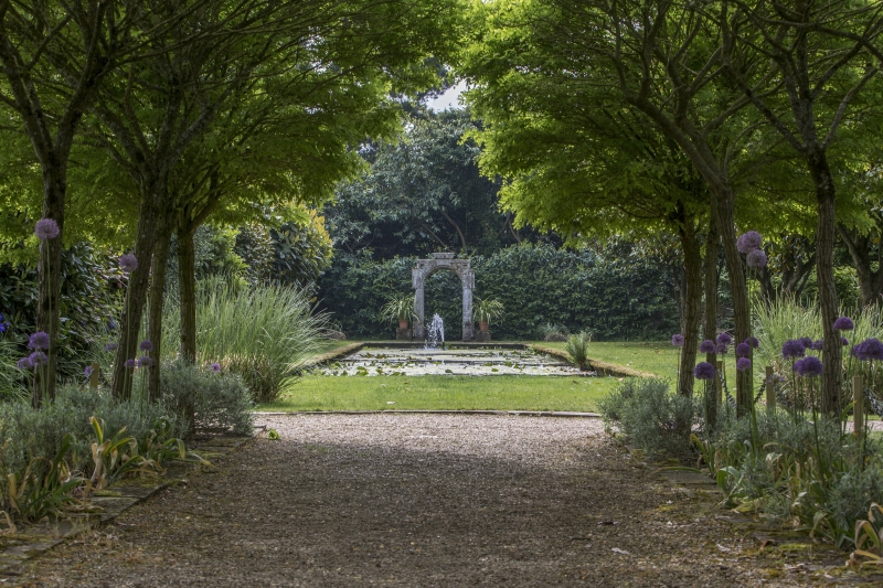 Athelhampton House Gardens